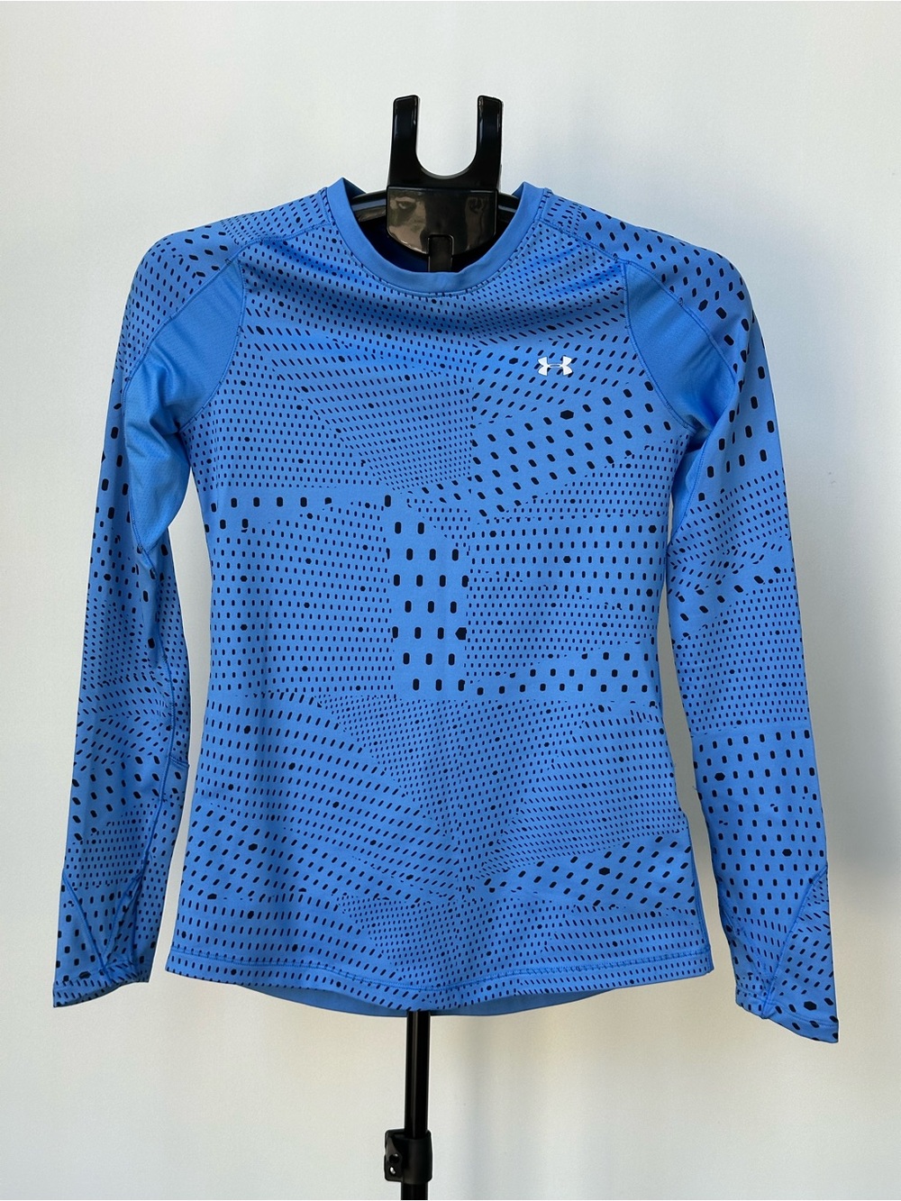Under Armour Blue Long-Sleeve Performance Gym Training Top Women’s Approx. Small